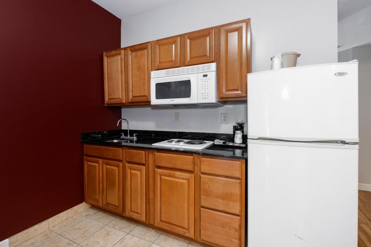Red Roof Inn & Suites Wilson Luaran gambar