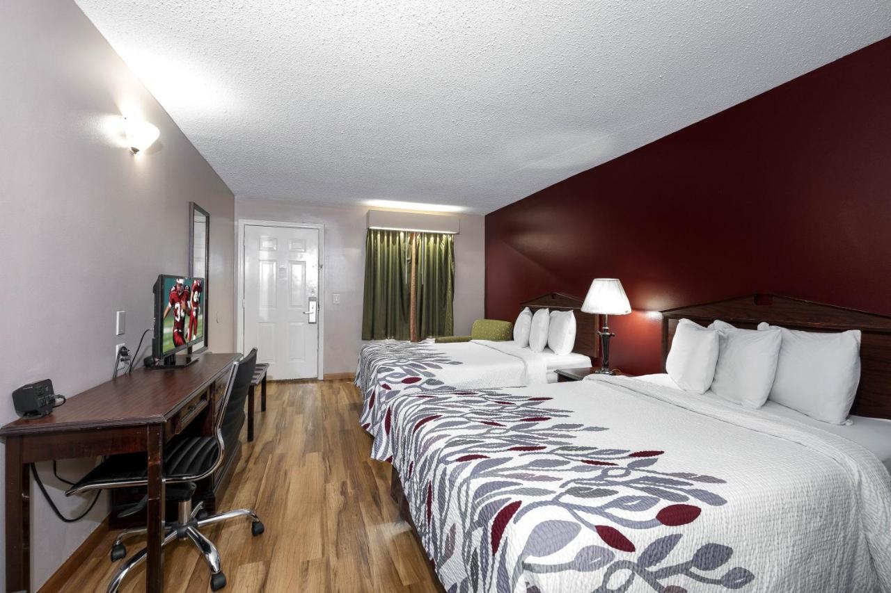 Red Roof Inn & Suites Wilson Luaran gambar